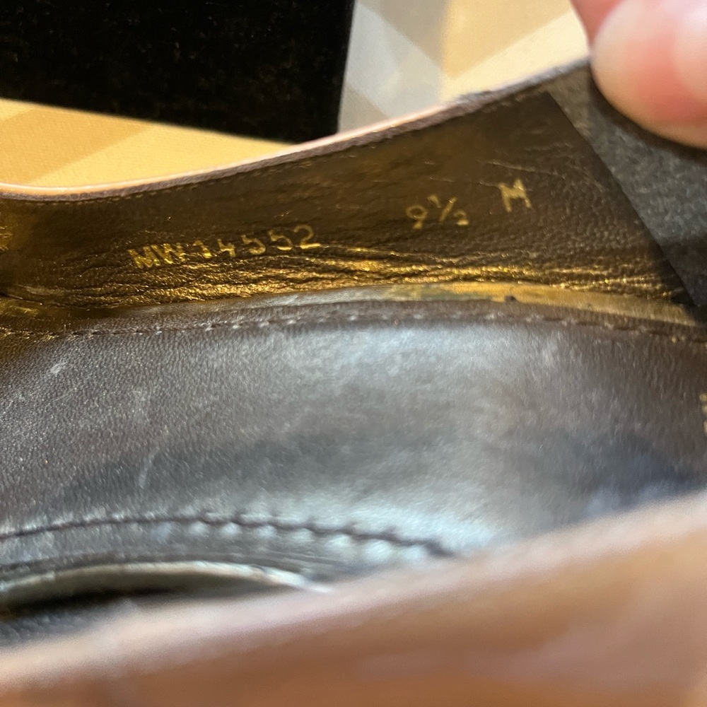 Stuart Weitzman nude peep toe high heels, size 9.5 - Picture 9 of 9